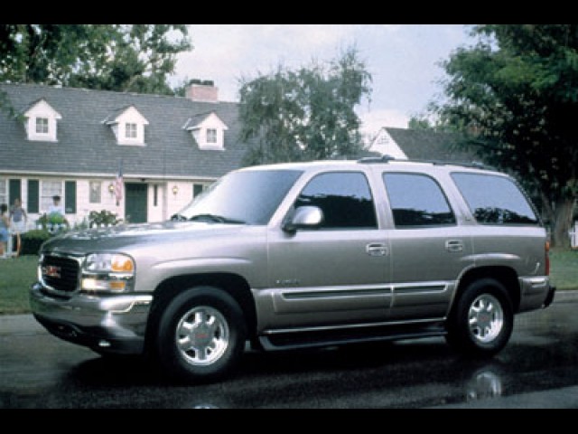 2003 GMC YUKON SLE