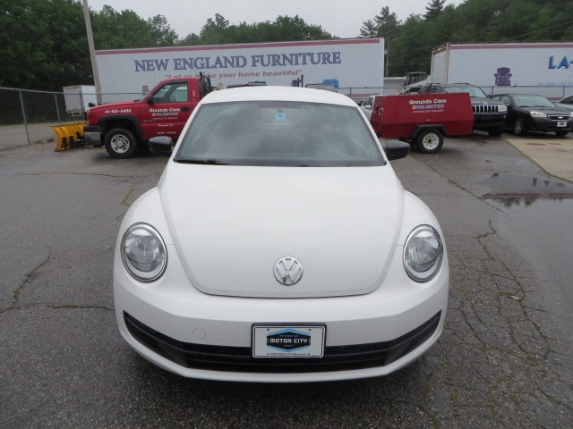 2012 VOLKSWAGEN BEETLE BUG