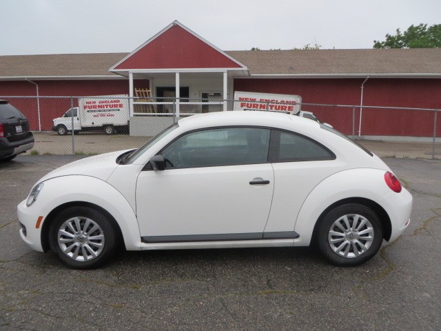 2012 VOLKSWAGEN BEETLE BUG