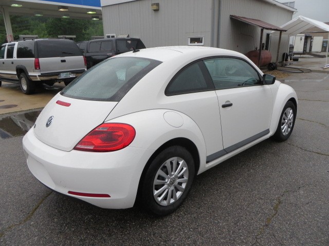 2012 VOLKSWAGEN BEETLE BUG