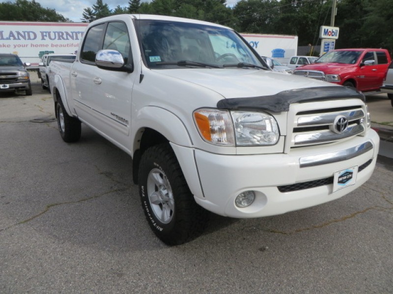 2006 TOYOTA TUNDRA DOUBLE CAB SR5 All vehicles subject to prior sale. We reserve the righ ROCHESTER, NH