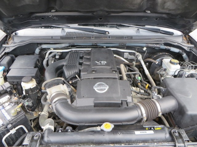 2009 NISSAN FRONTIER KING CAB SE