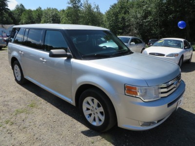 2012 FORD FLEX SE All vehicles subject to prior sale. We reserve the righ ROCHESTER, NH